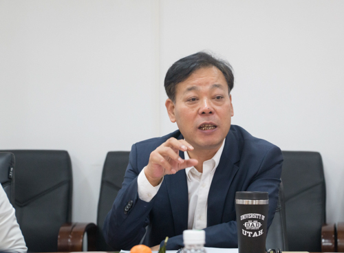 我院院长杨魁